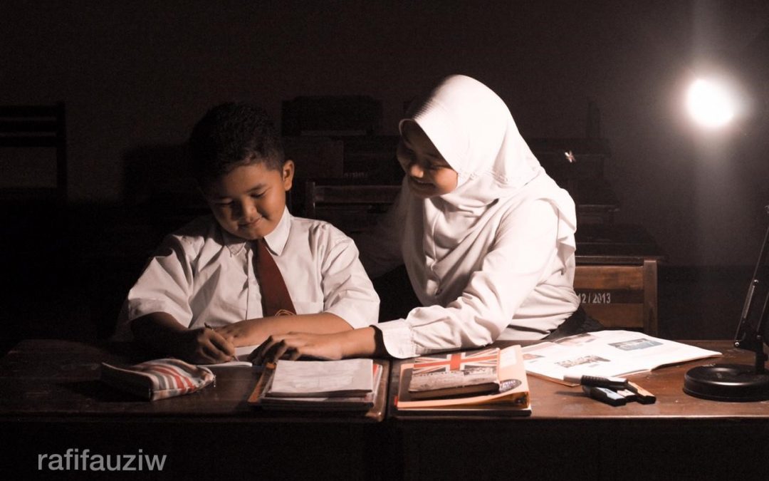 Mahasiswa Bahasa Asing Terapan UNDIP Berhasil Sisihkan 235 Foto se-Indonesia